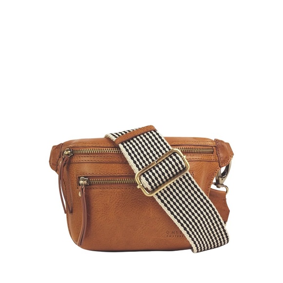 COPY - OH MY BAG FANNY PACK | Beck's Bum Bag - Cognac Checkered Stromboli Leath… - Picture 12 of 13